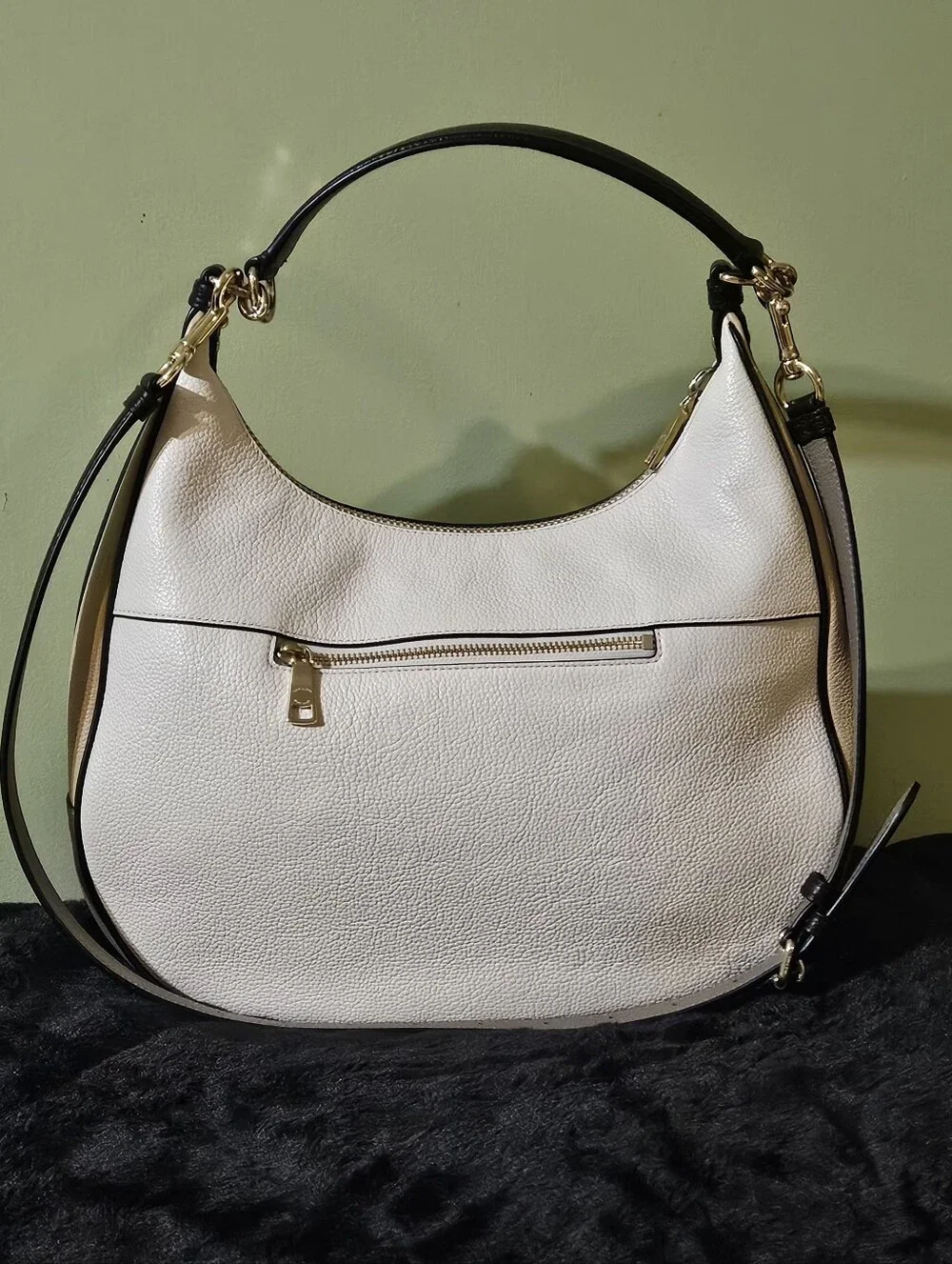 Coach F38259 Harley Pebbled Leather Hobo Crossbody Bag Adjustable